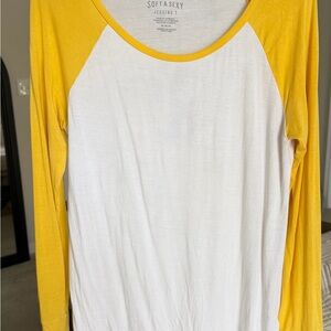 AEO Yellow and White Women's Jegging T